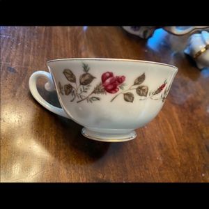 Moss Rose Tea Cups